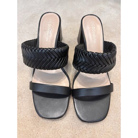 BCBG New Diliny Black Sandals 8.5 - Picture 3 of 5